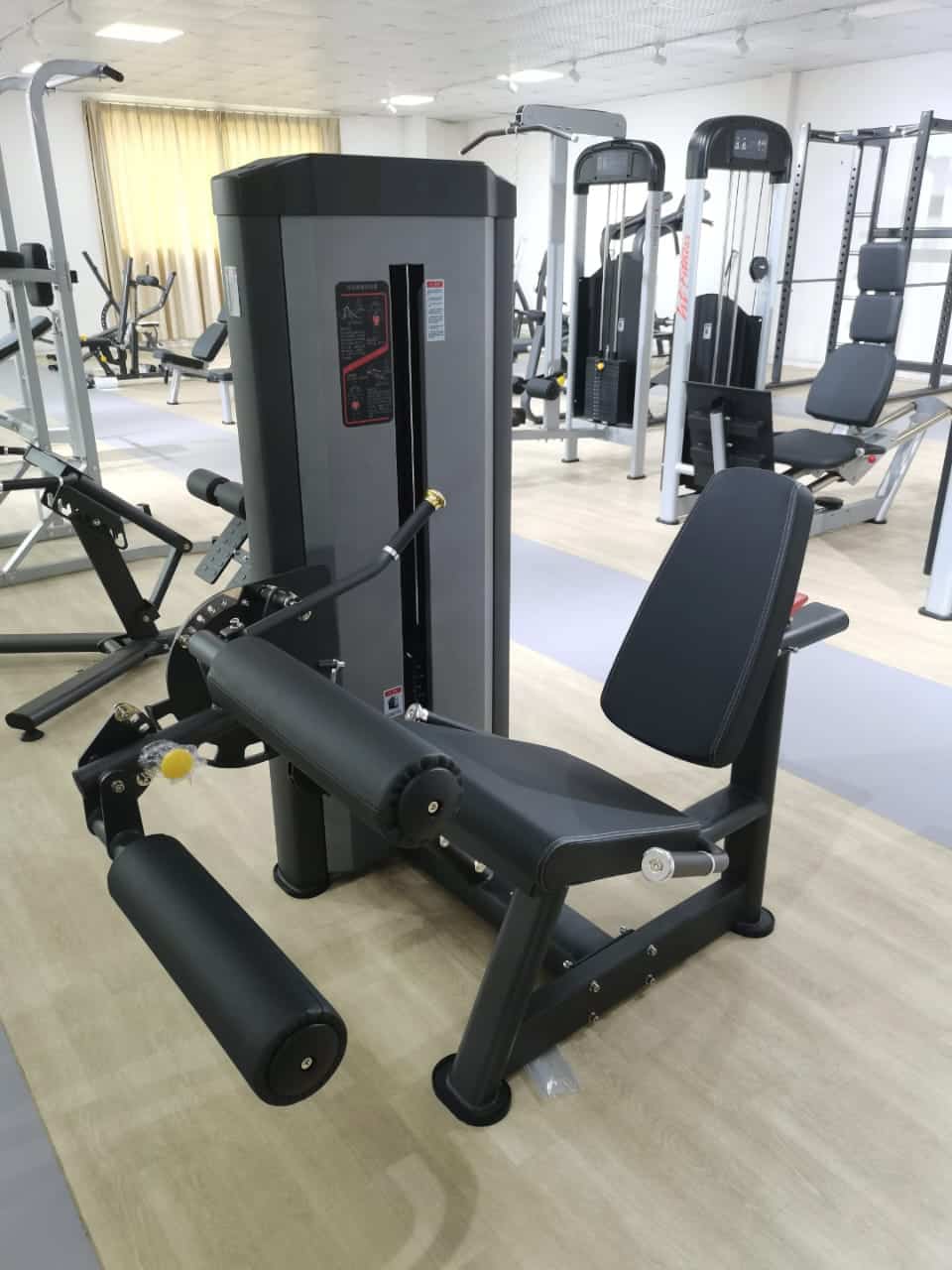 Leg Curl/Extension Machine - Image 2