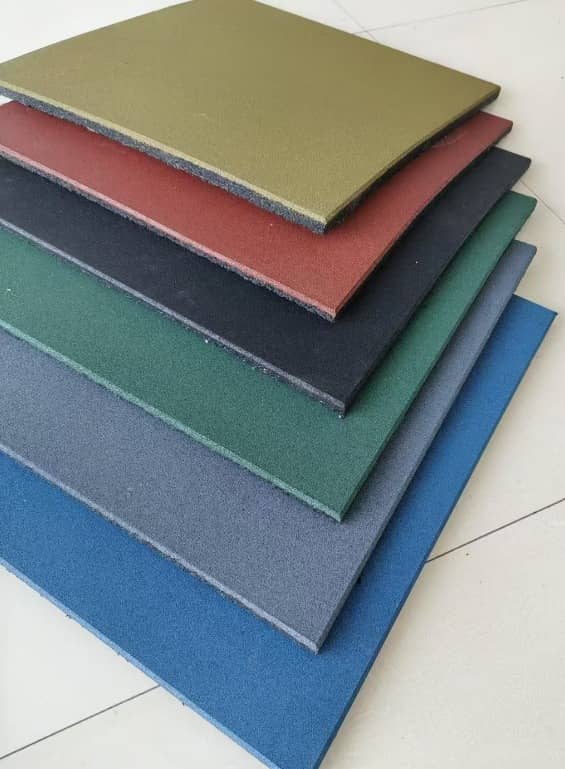 20mm Granular Floor Tiles